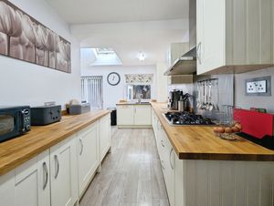 Photo 22- click for photo gallery